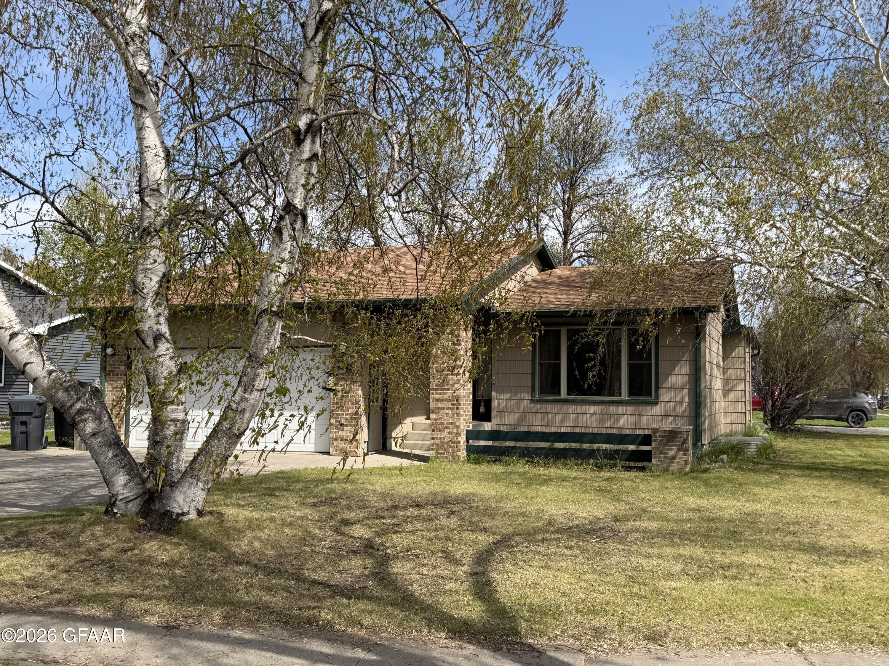 29 WILLOW Court