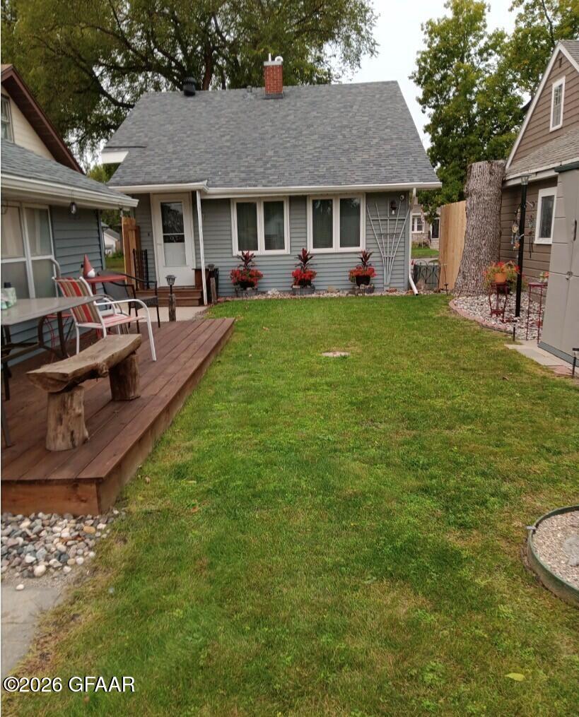 1109 COTTONWOOD Street