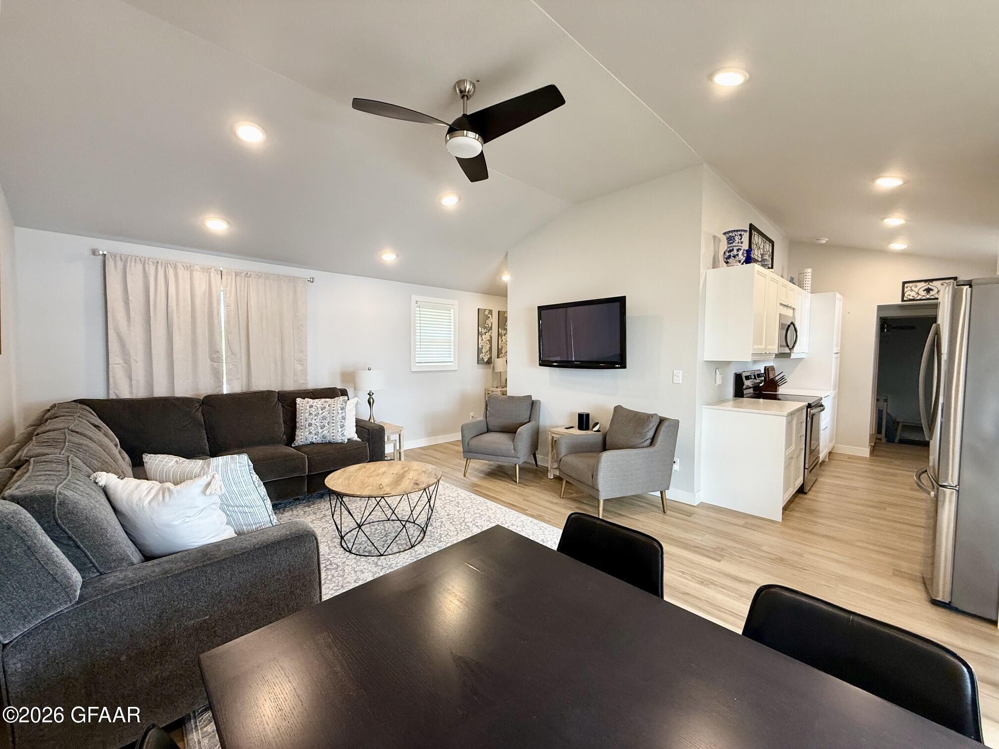 49581 TROWBRIDGE Circle
