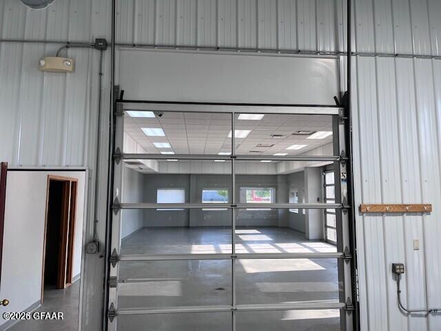 910 WASHINGTON Street S