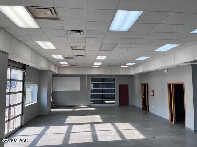 910 WASHINGTON Street S