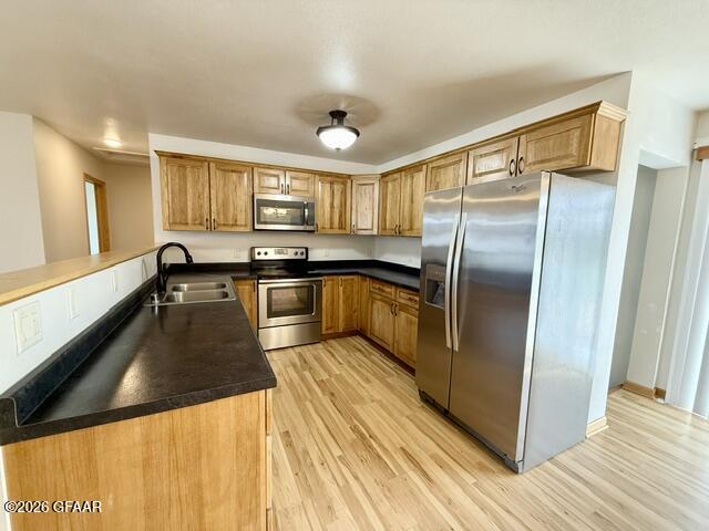 822 9TH Avenue SW