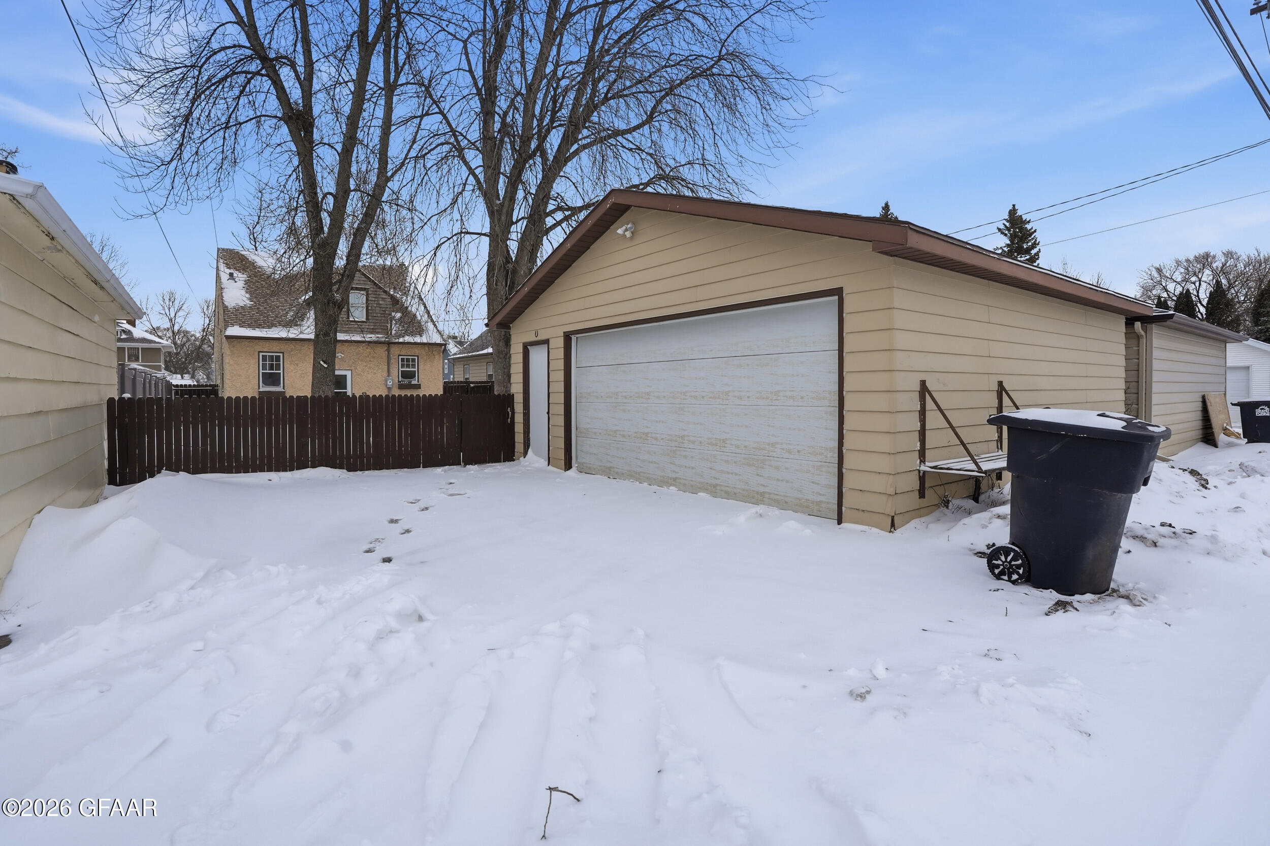 1010 CHESTNUT Street