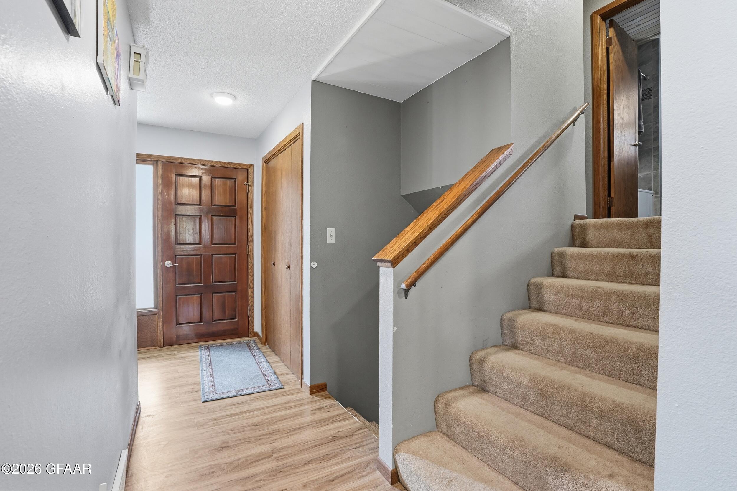 529 BROADWAY Street