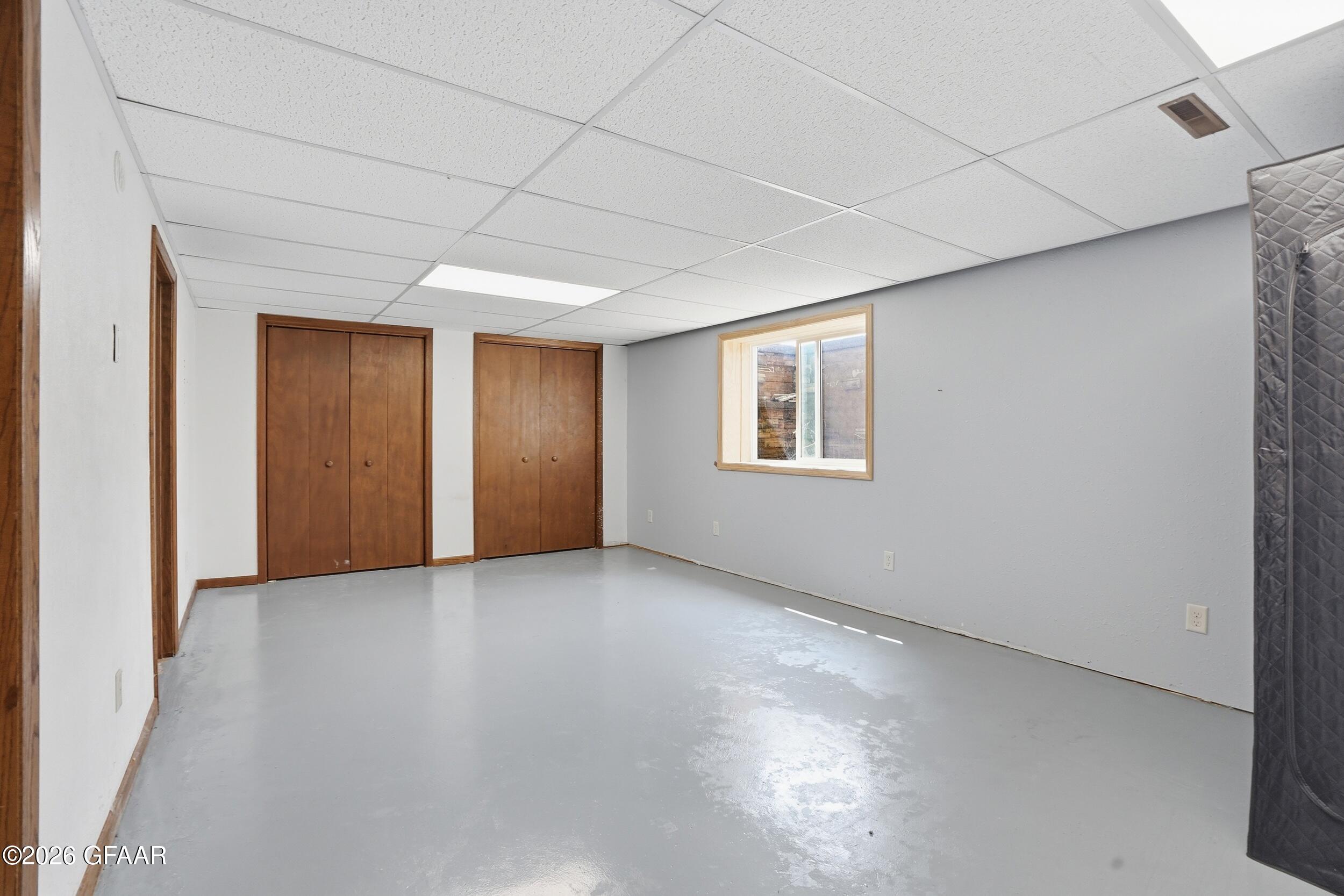 529 BROADWAY Street