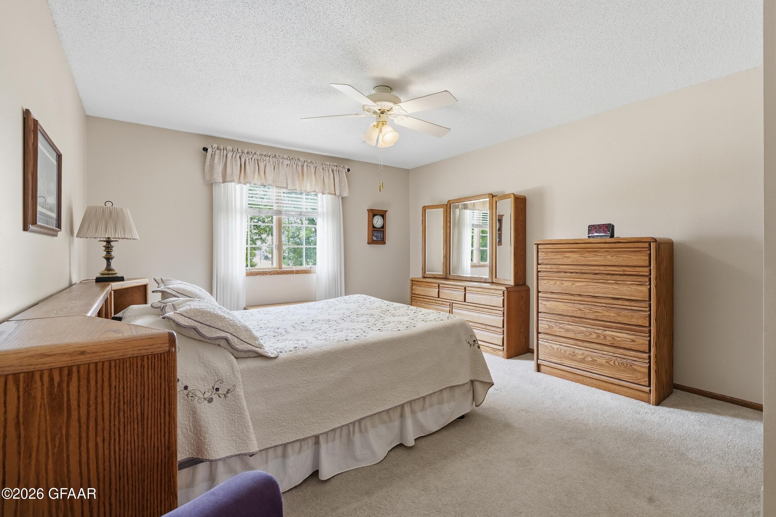 1401 NORLAND Circle