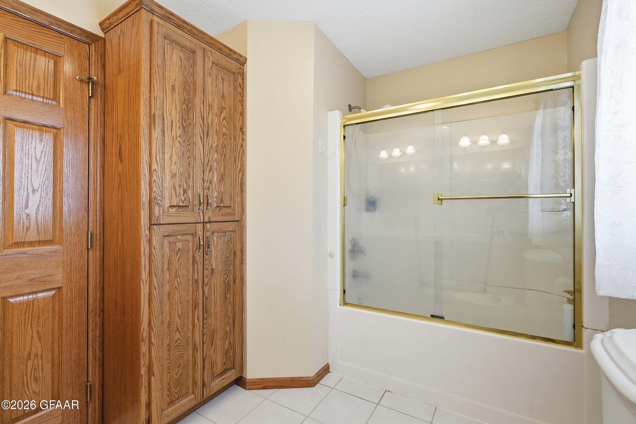 1401 NORLAND Circle