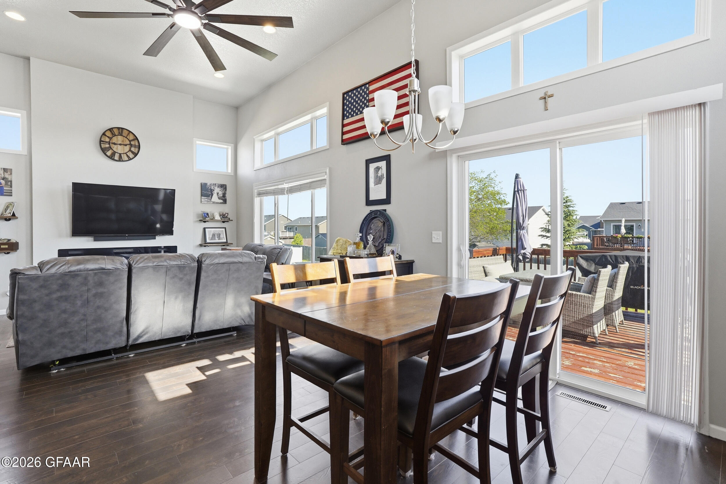 762 CEDAR BURLS Drive