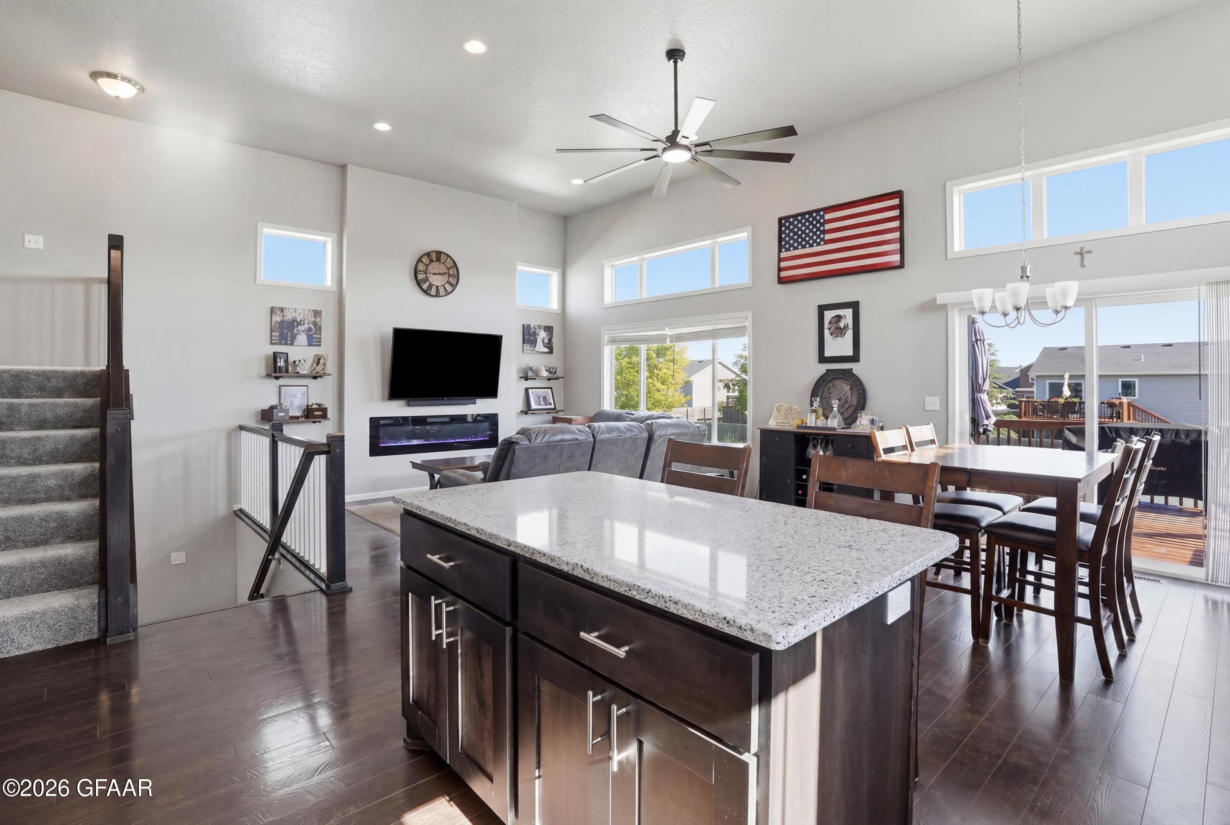 762 CEDAR BURLS Drive