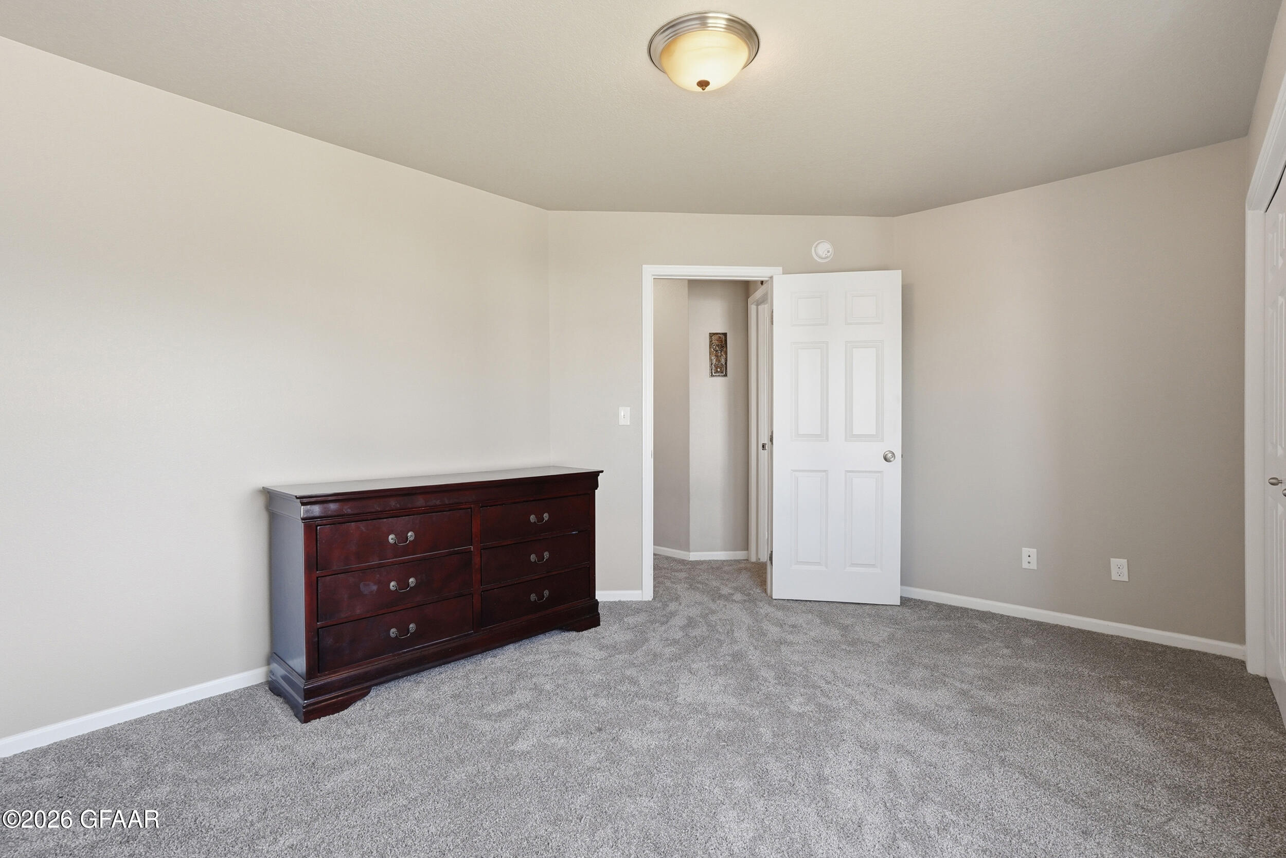 762 CEDAR BURLS Drive