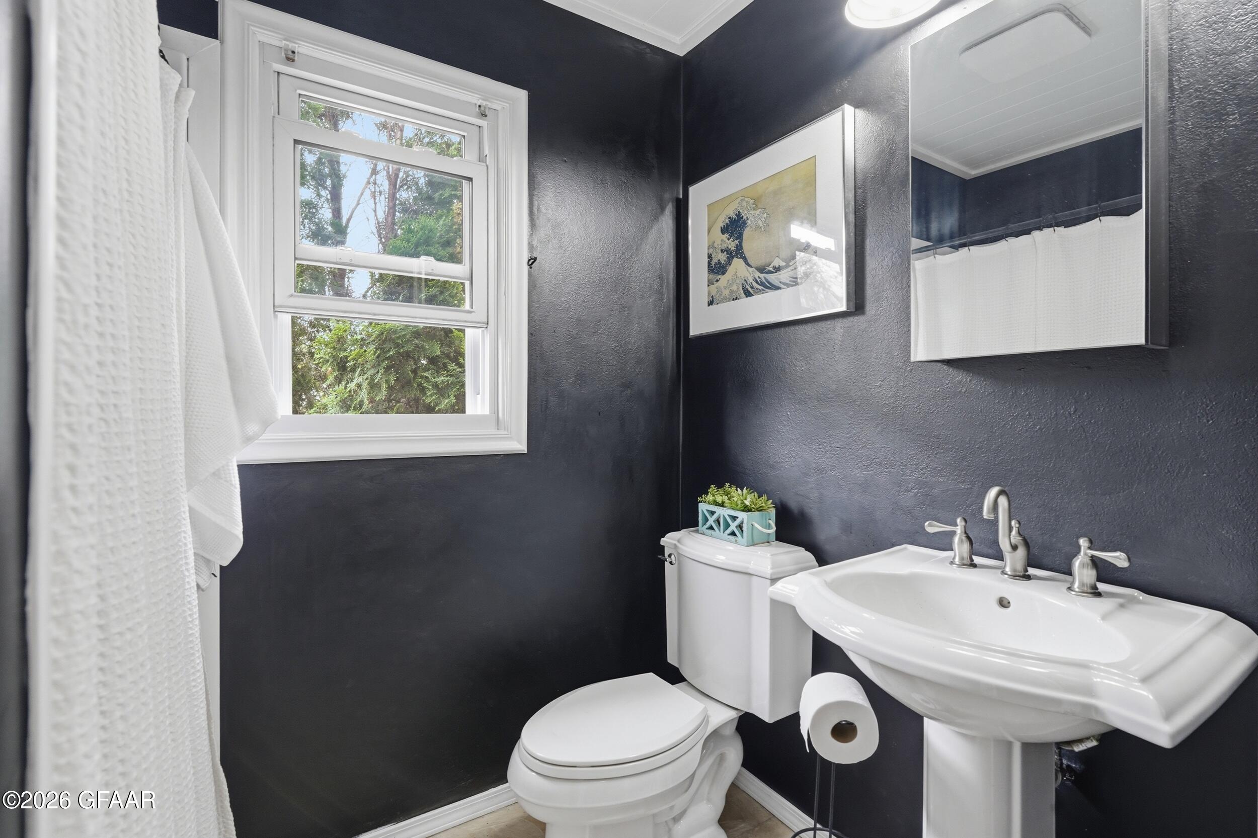 2229 FALLCREEK Court