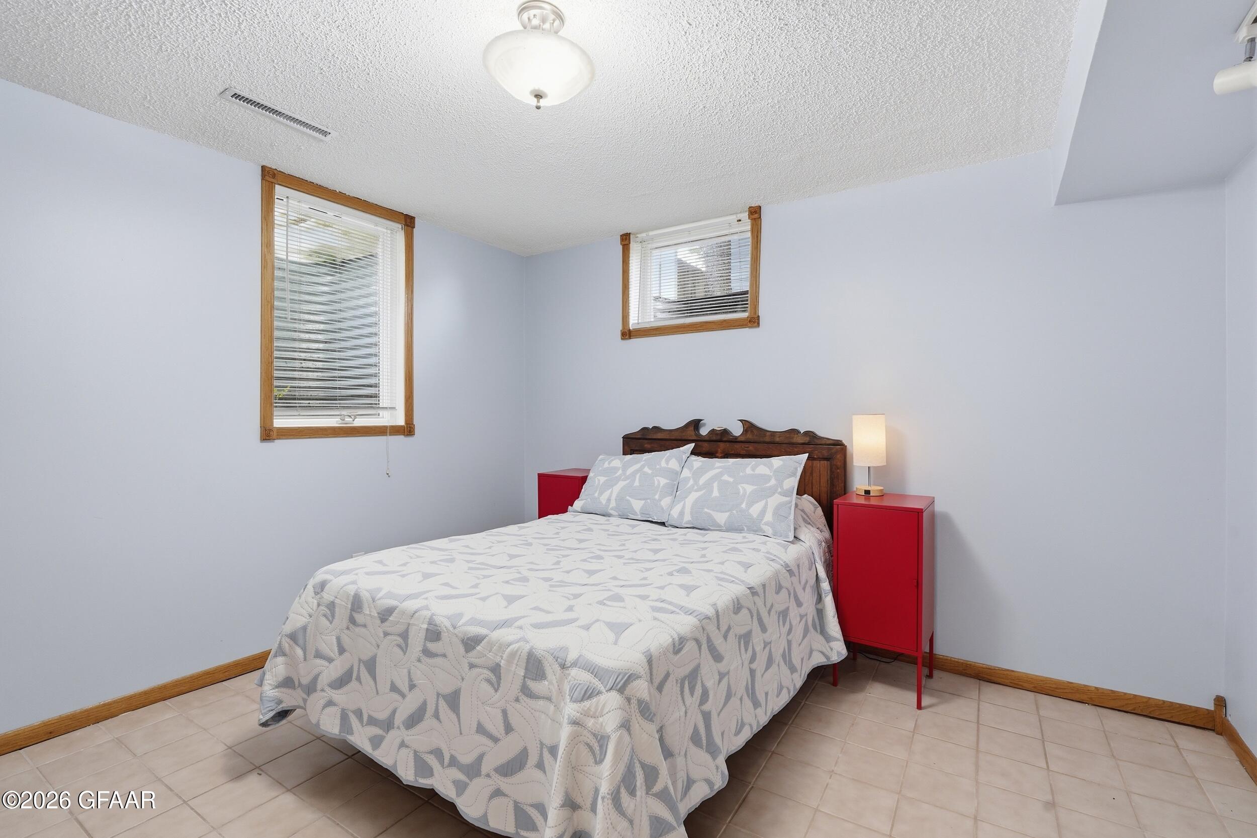 2229 FALLCREEK Court