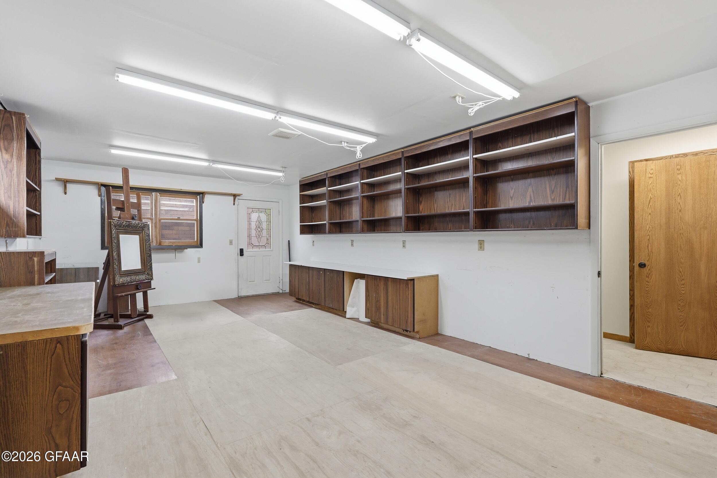 2229 FALLCREEK Court