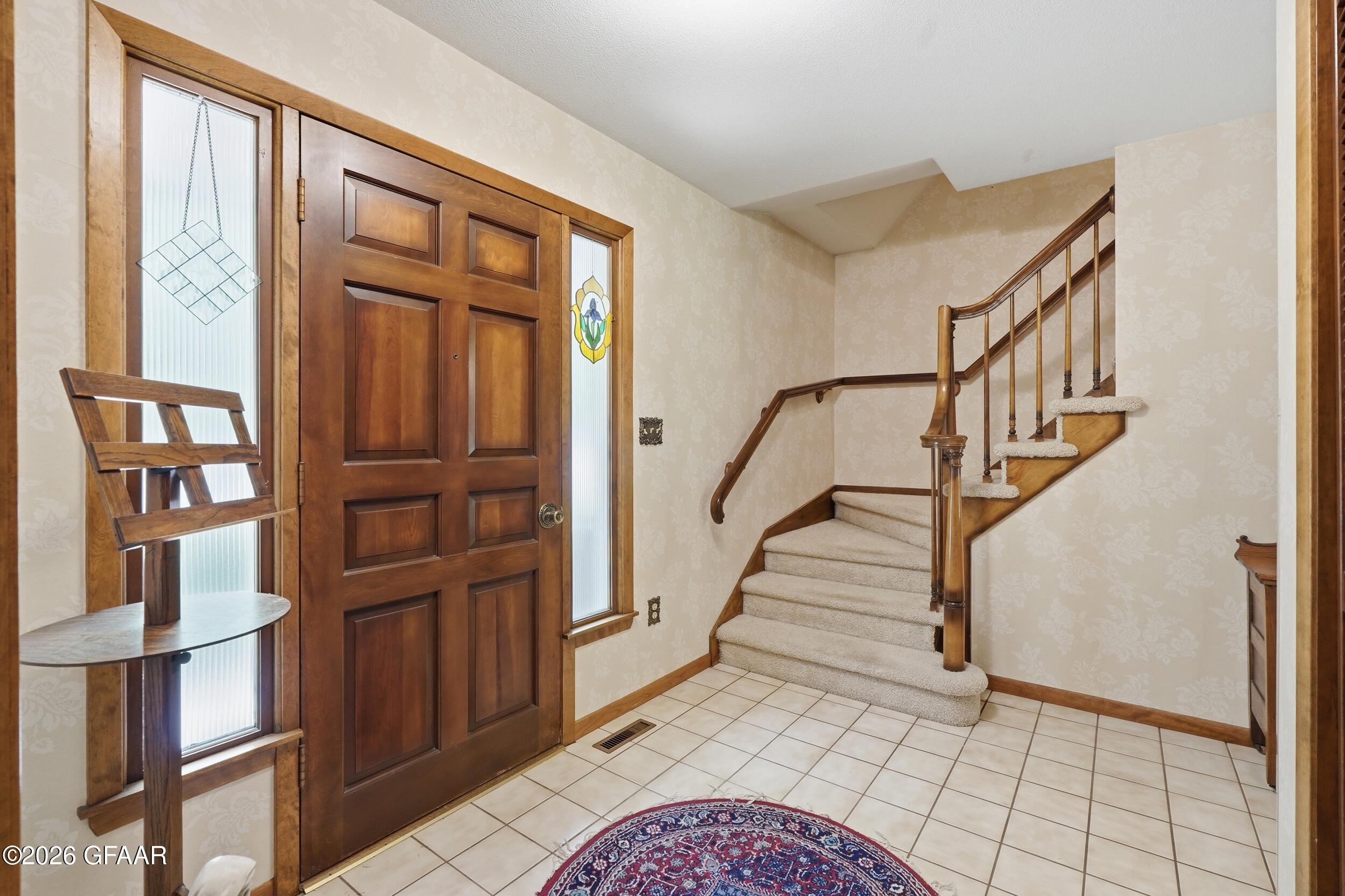 2604 BELMONT Road