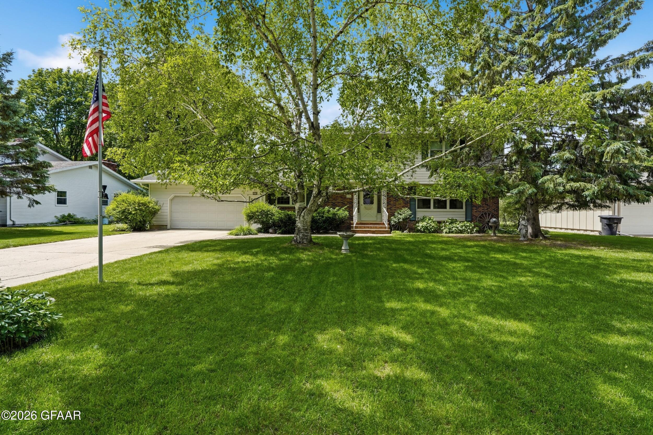 2604 BELMONT Road