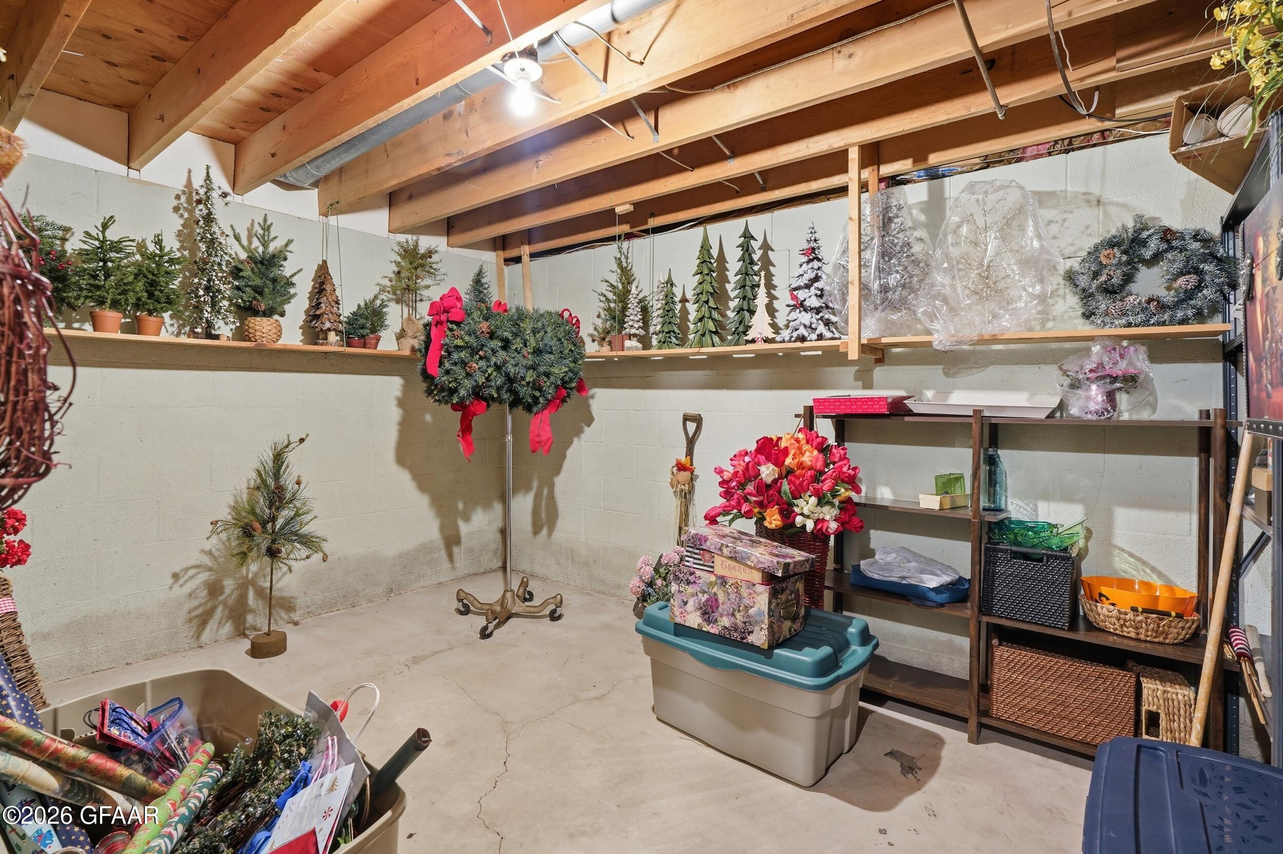2604 BELMONT Road