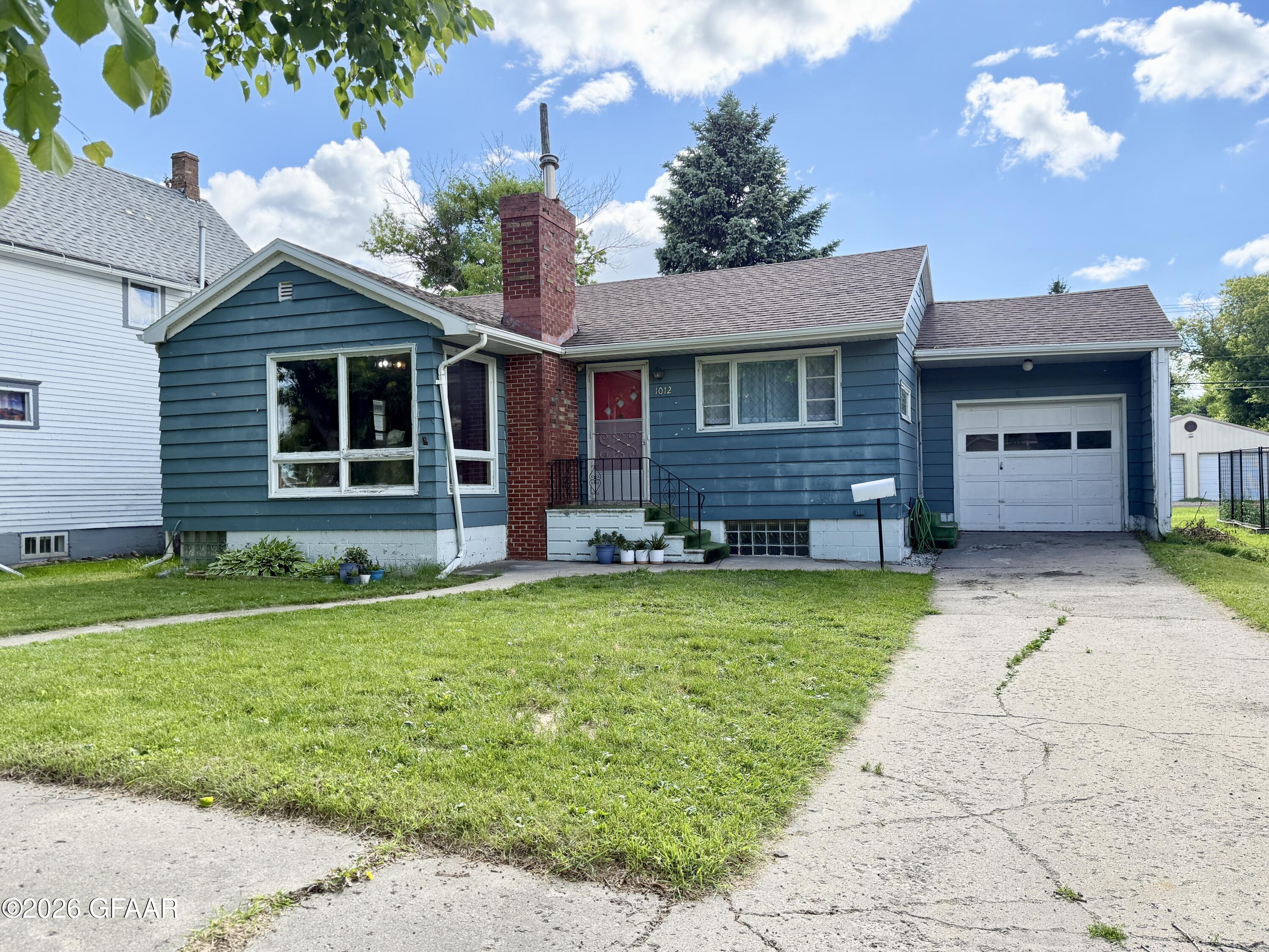 1012 4TH Street