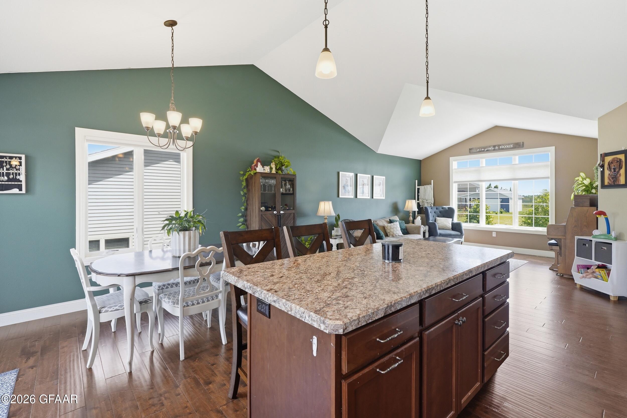 29 RIVERVIEW Lane SE