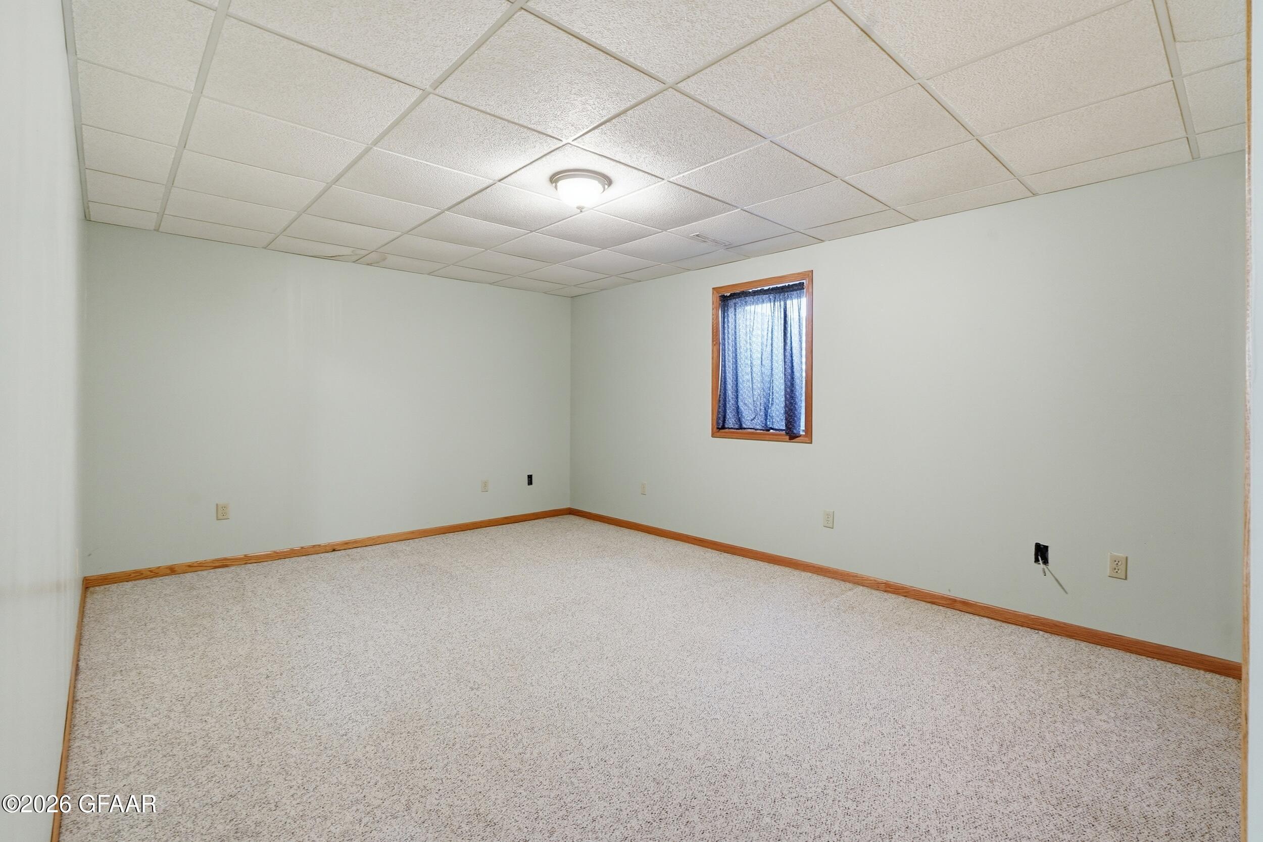 2226 PIONEER Court NW