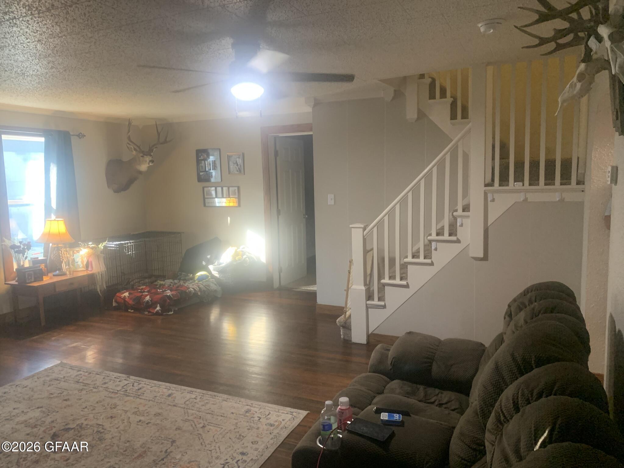 606 10TH Street