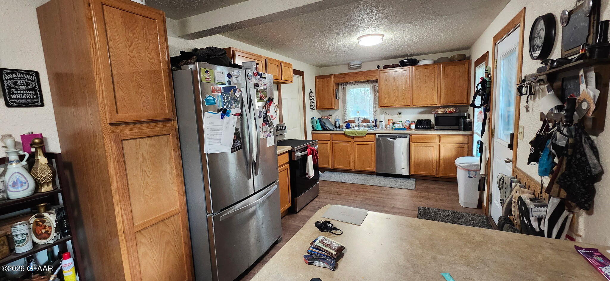 606 10TH Street