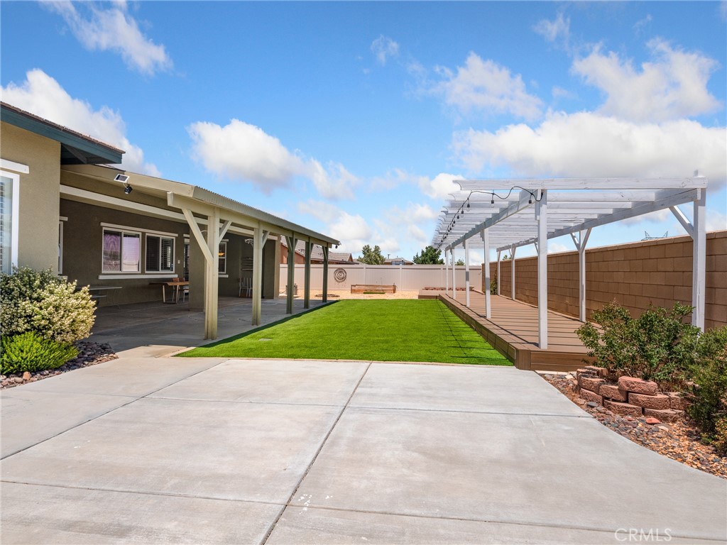 7219 Evening Star Rose Court