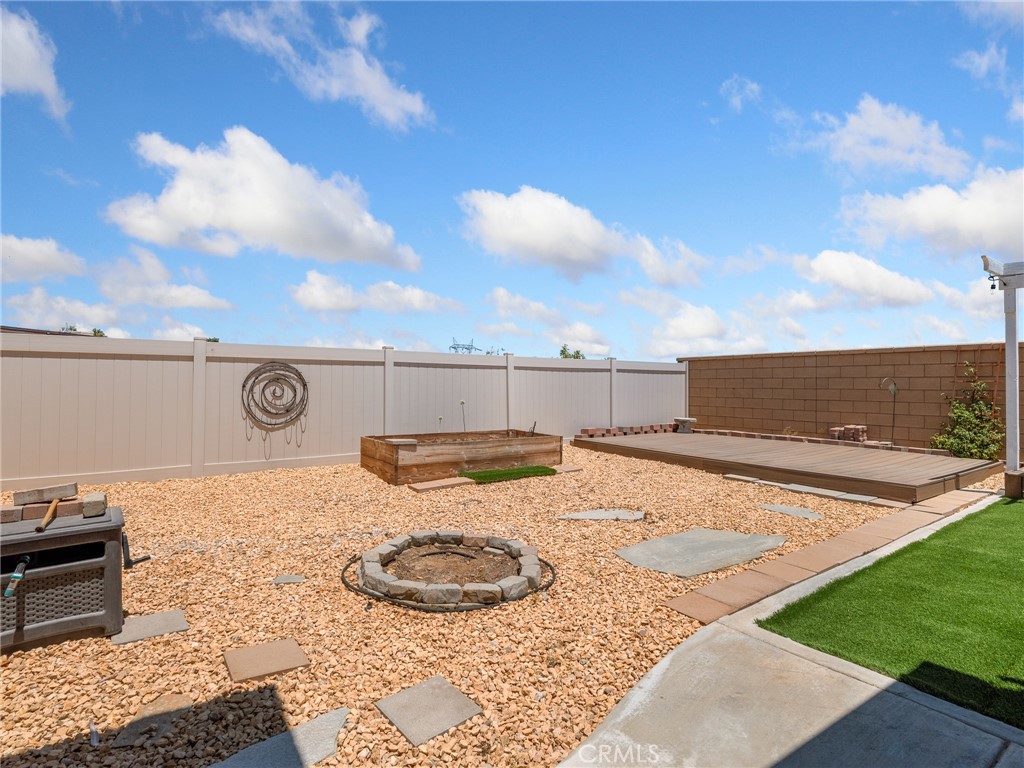 7219 Evening Star Rose Court