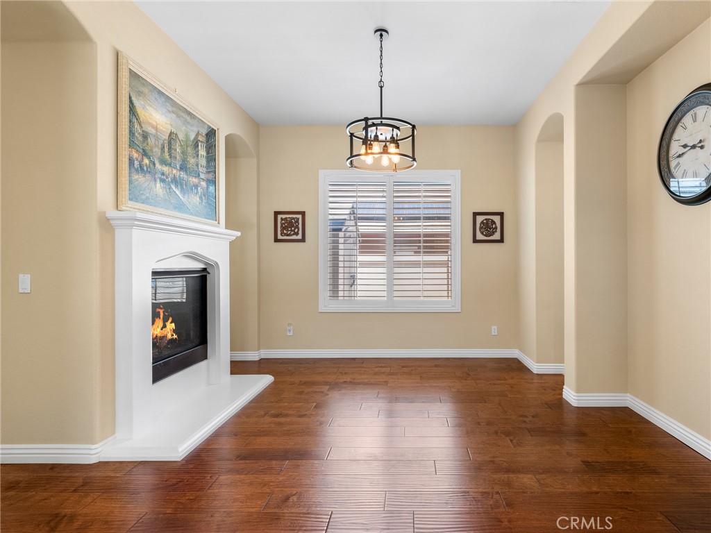 7219 Evening Star Rose Court