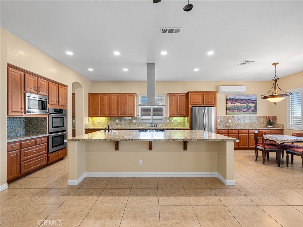 7219 Evening Star Rose Court