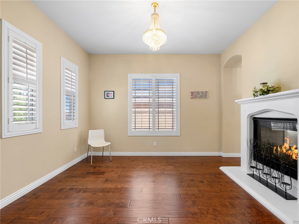 7219 Evening Star Rose Court