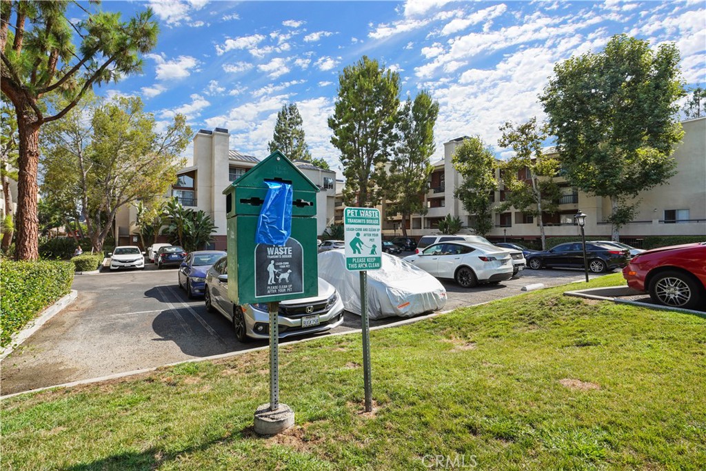 5510 Owensmouth Avenue 119