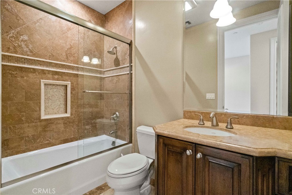 6167 Woodland View Drive