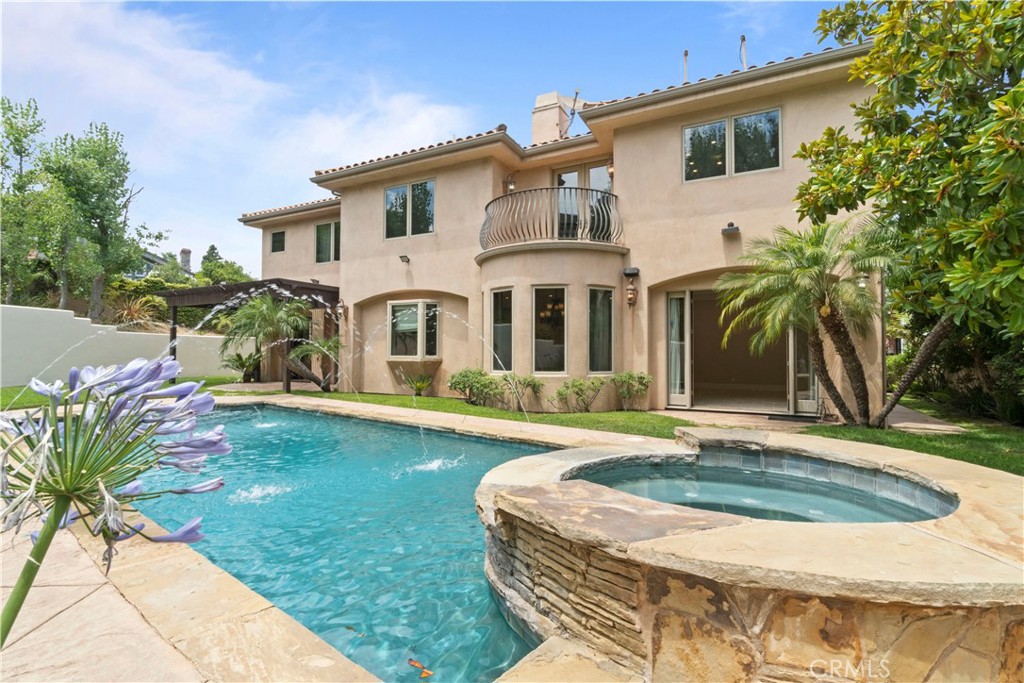 6167 Woodland View Drive