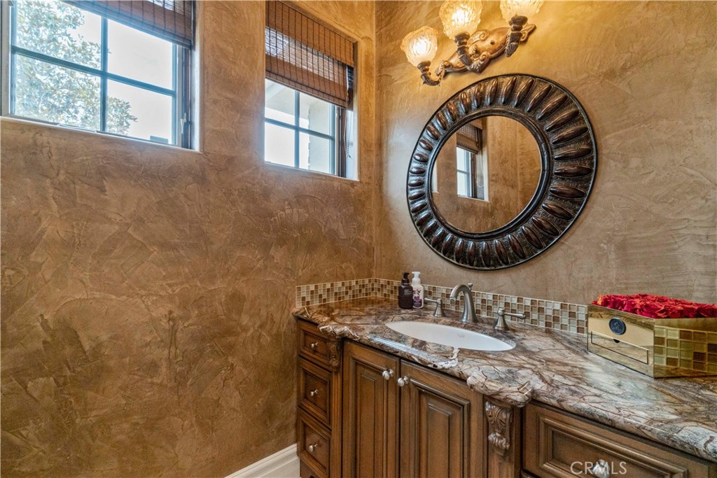 6167 Woodland View Drive