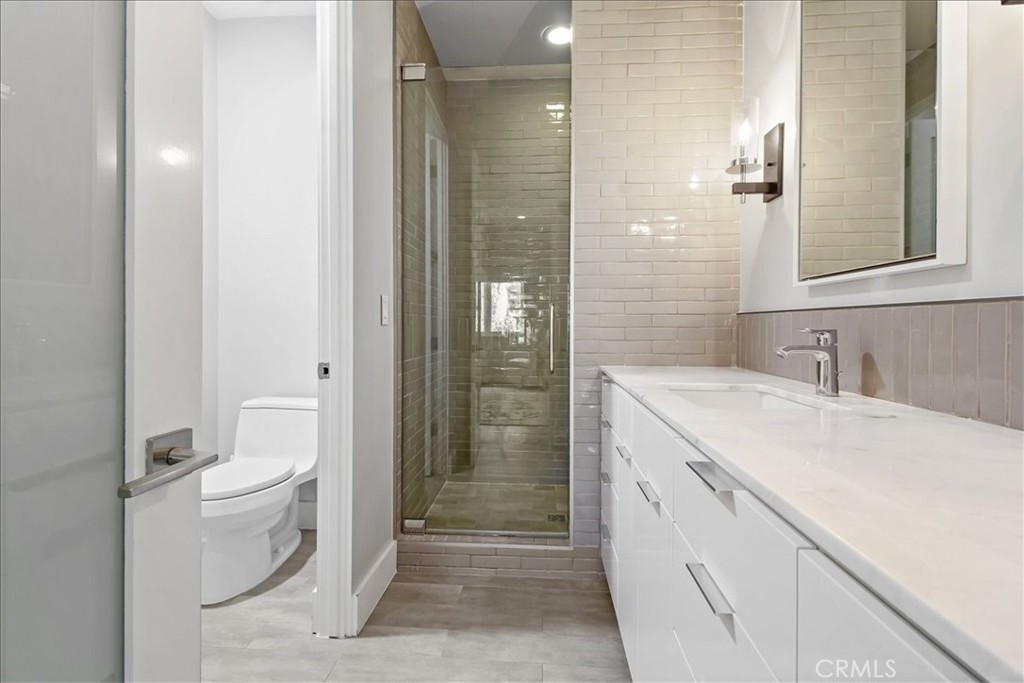 22065 Pacific Coast Hwy 3