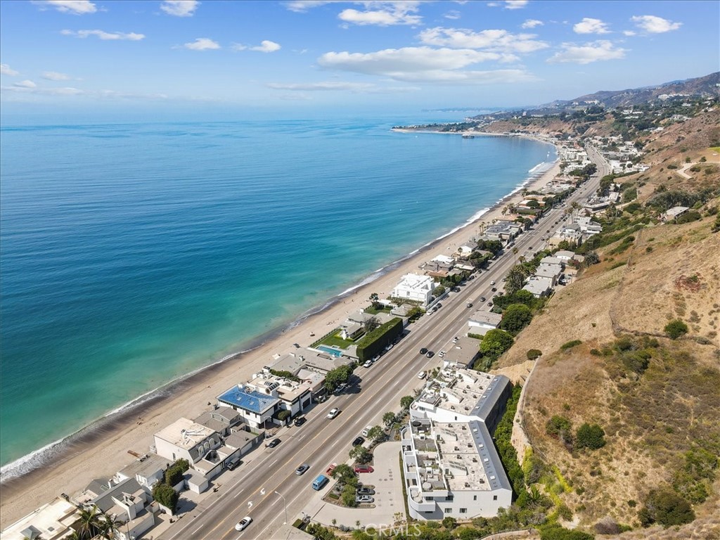 22065 Pacific Coast Hwy 3