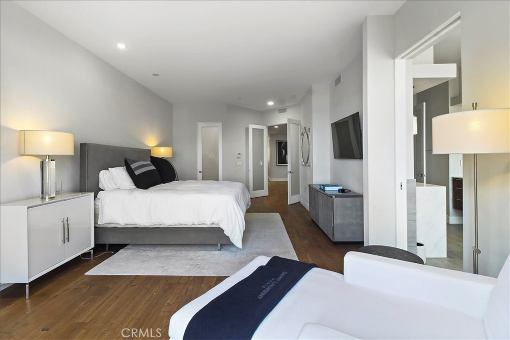 22065 Pacific Coast Hwy 3