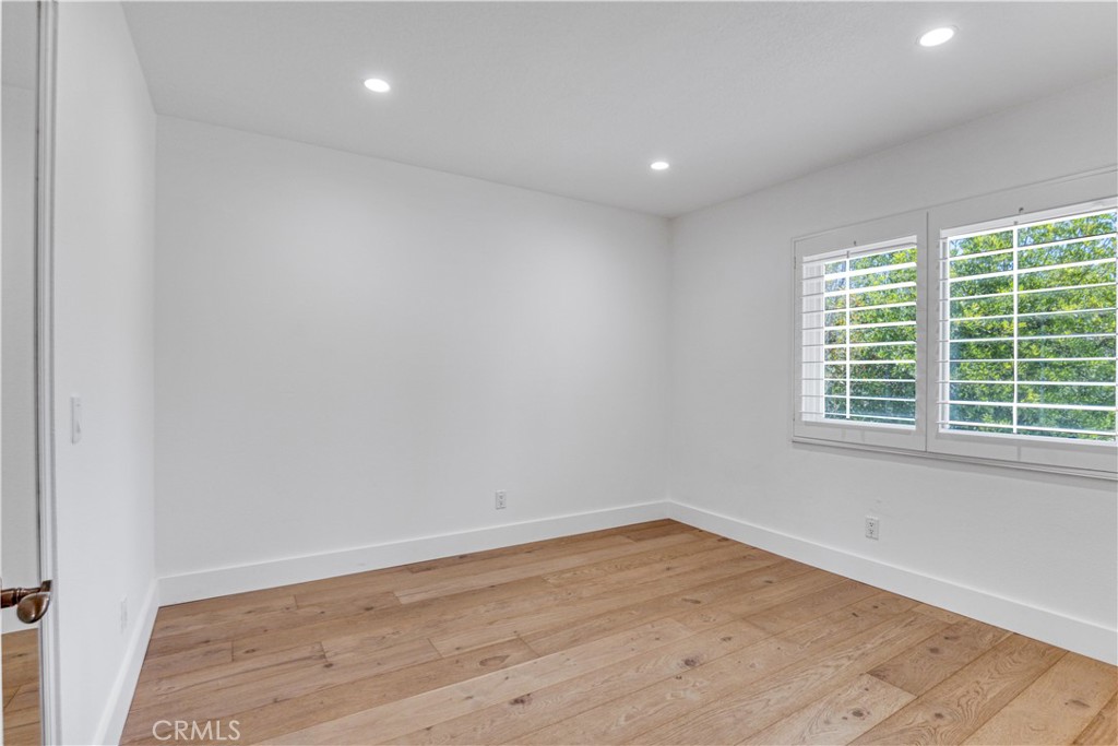 7101 Shadow Ridge Court