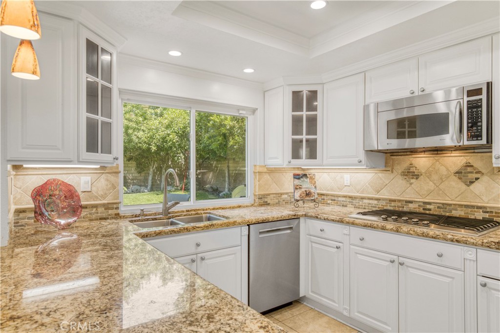 7101 Shadow Ridge Court