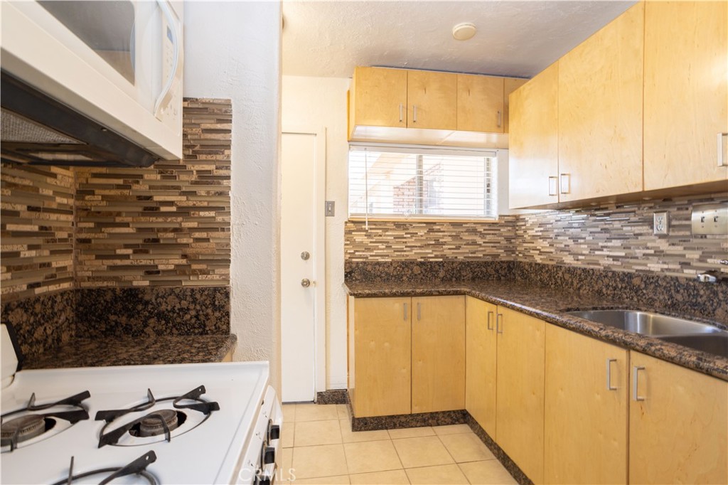 10410 Amigo Avenue A