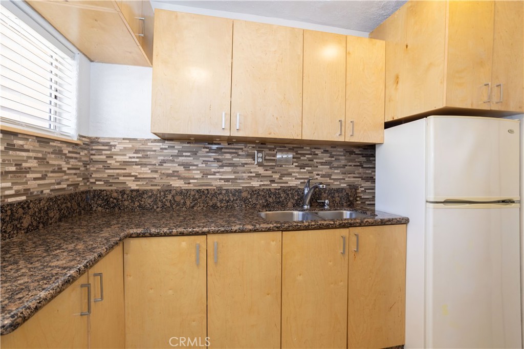 10410 Amigo Avenue A