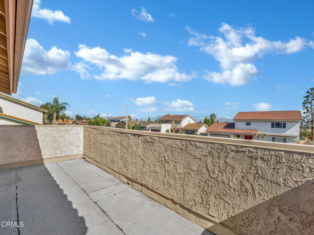 1616 Avenida Del Manzano