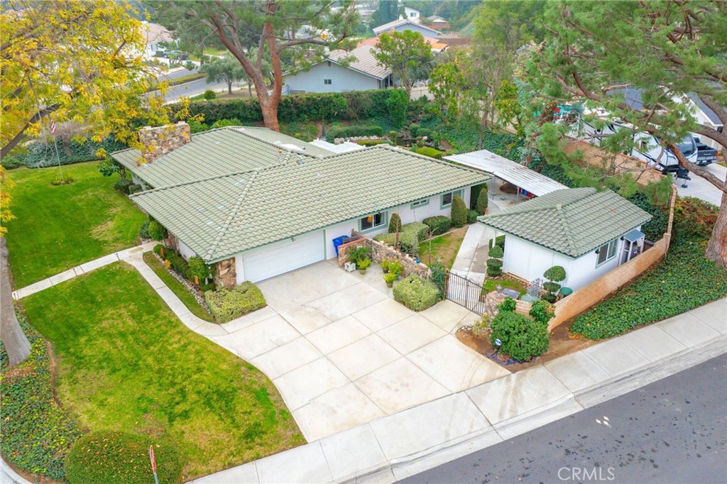 6003 Courtland Drive