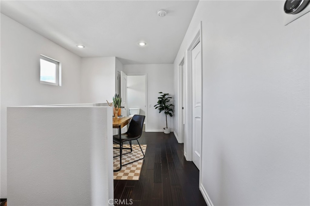 715 Oceanhill Drive