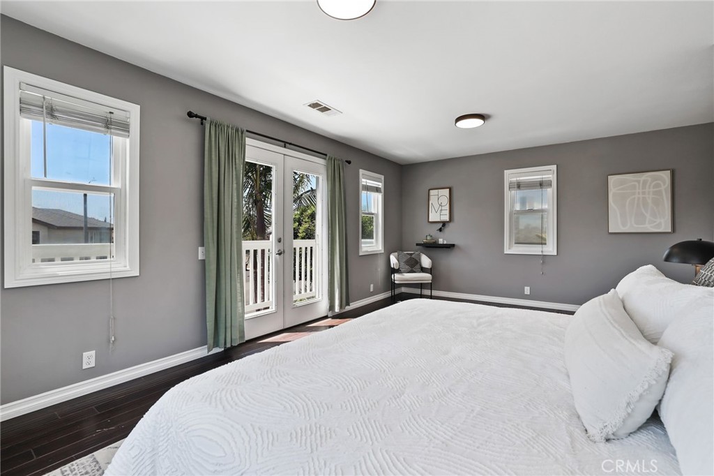 715 Oceanhill Drive