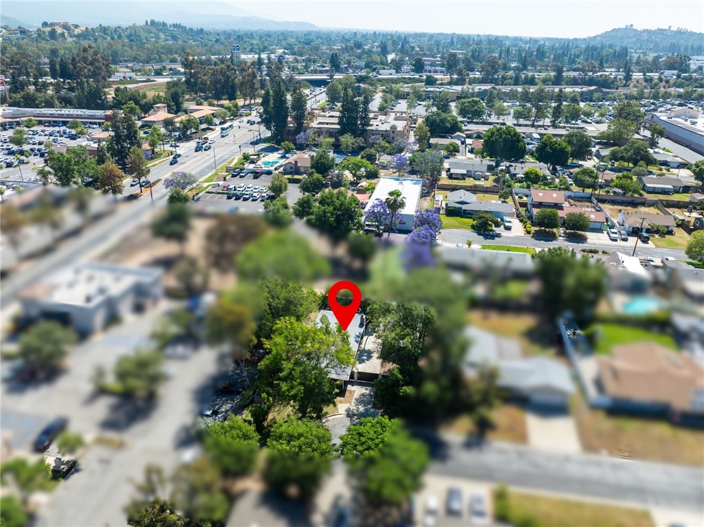 124 S Glengrove Avenue