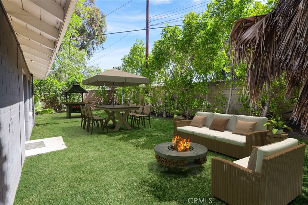 124 S Glengrove Avenue