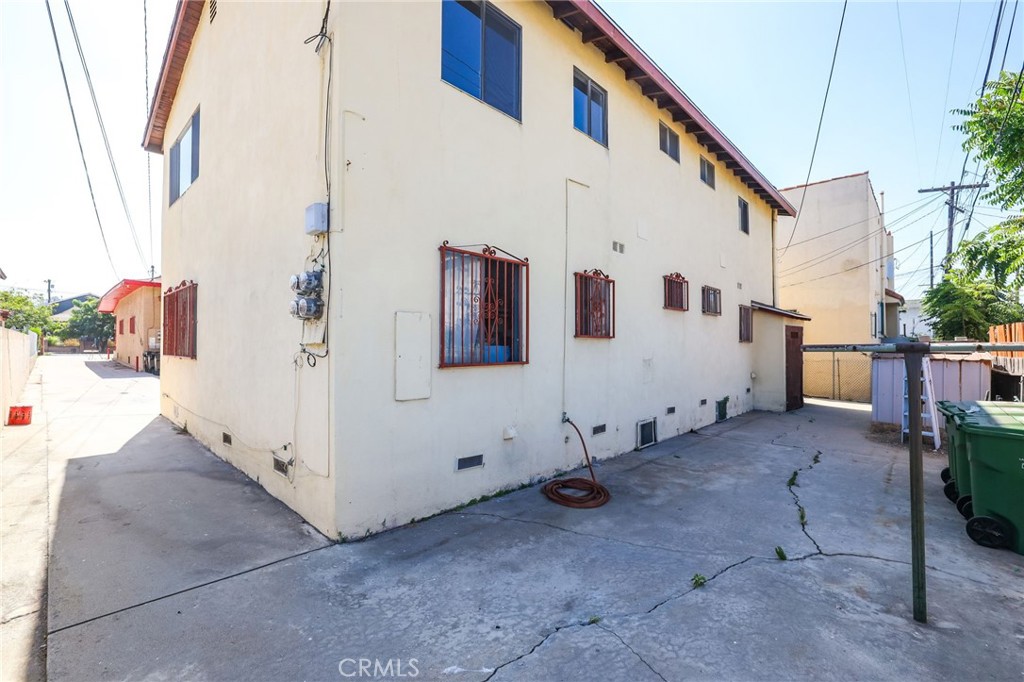 2325 Johnston Street
