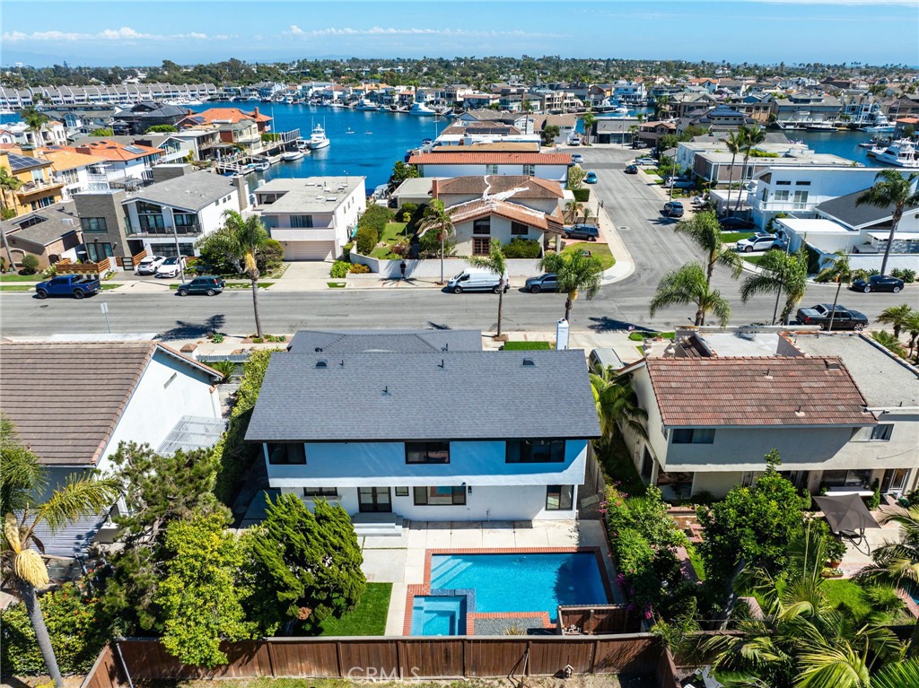 3889 Humboldt Drive