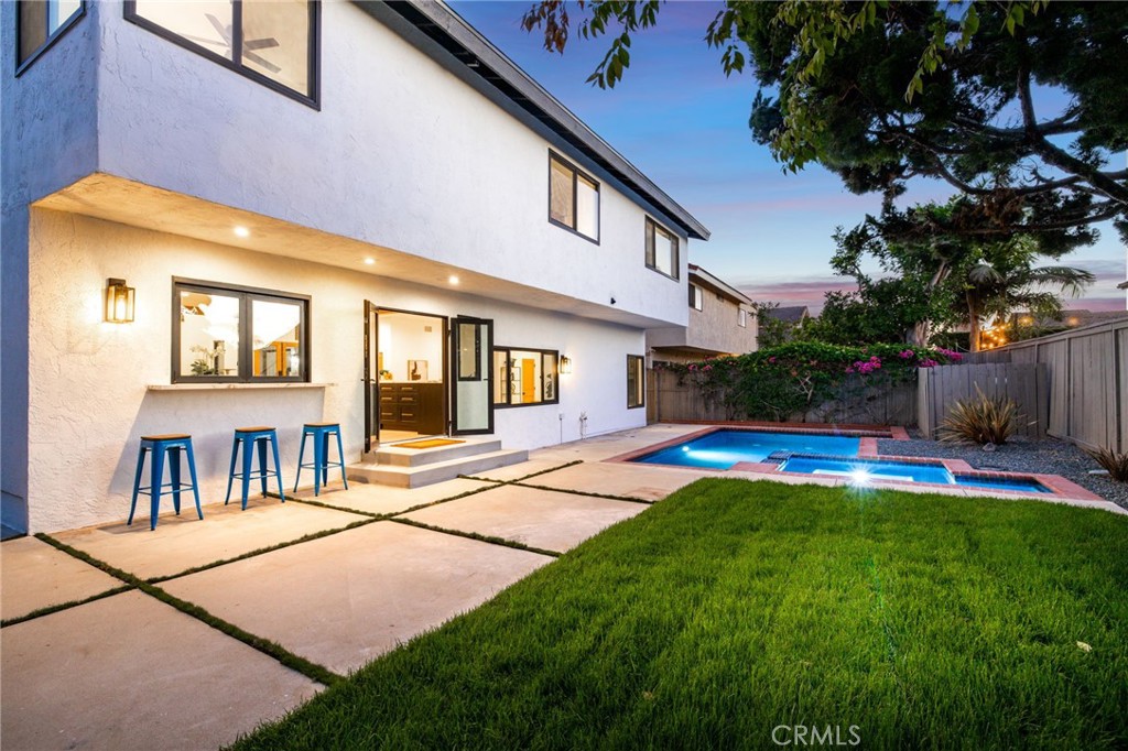 3889 Humboldt Drive